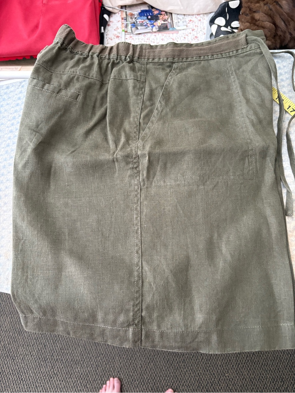 Orvis linen Olive Green Womens Drawstring shorts